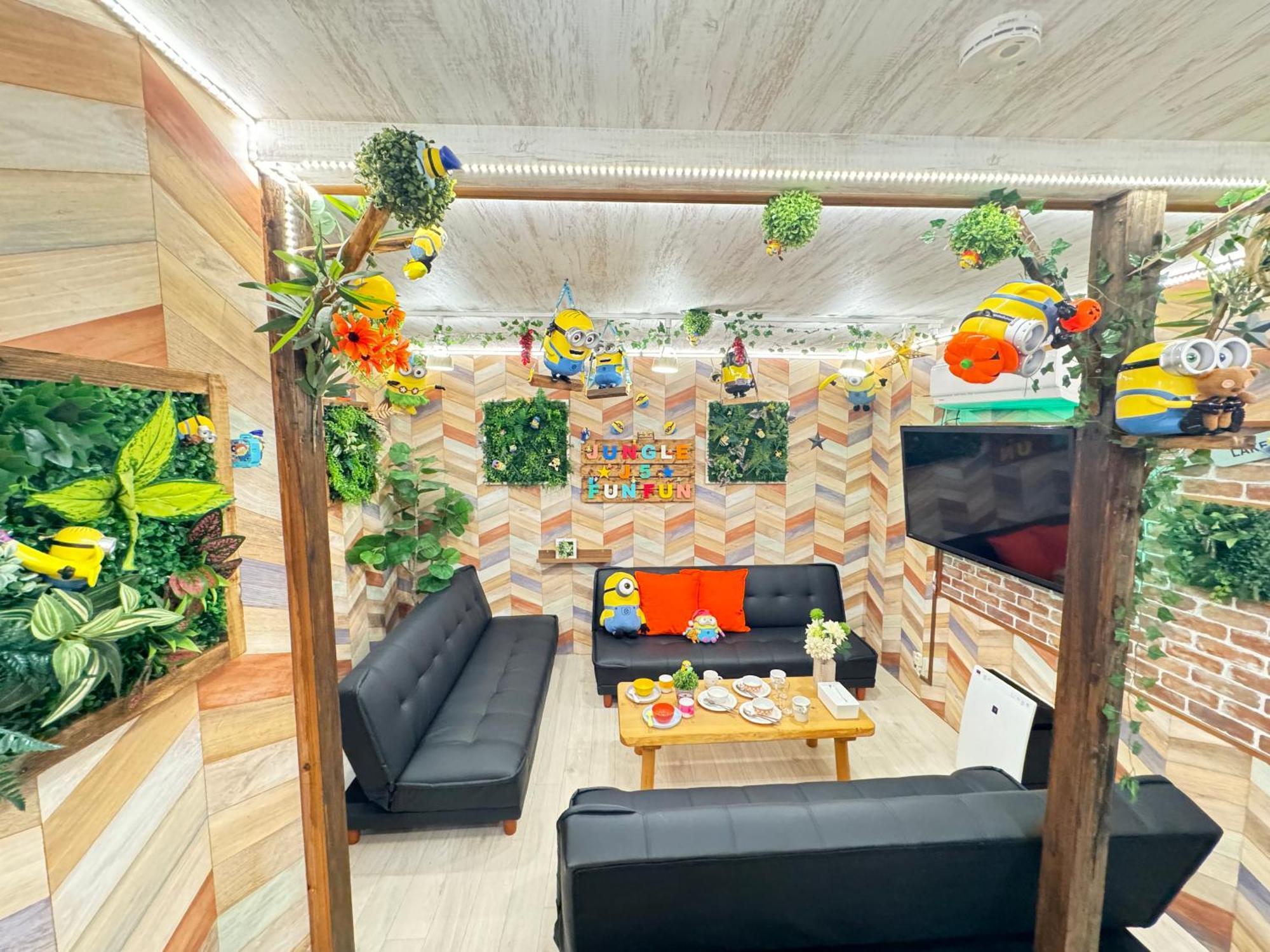 New Open Hotel Jungle Fun Fun J5 Coin Parking 500Yen For 24Hours Usj10 Minutes 오사카 외부 사진